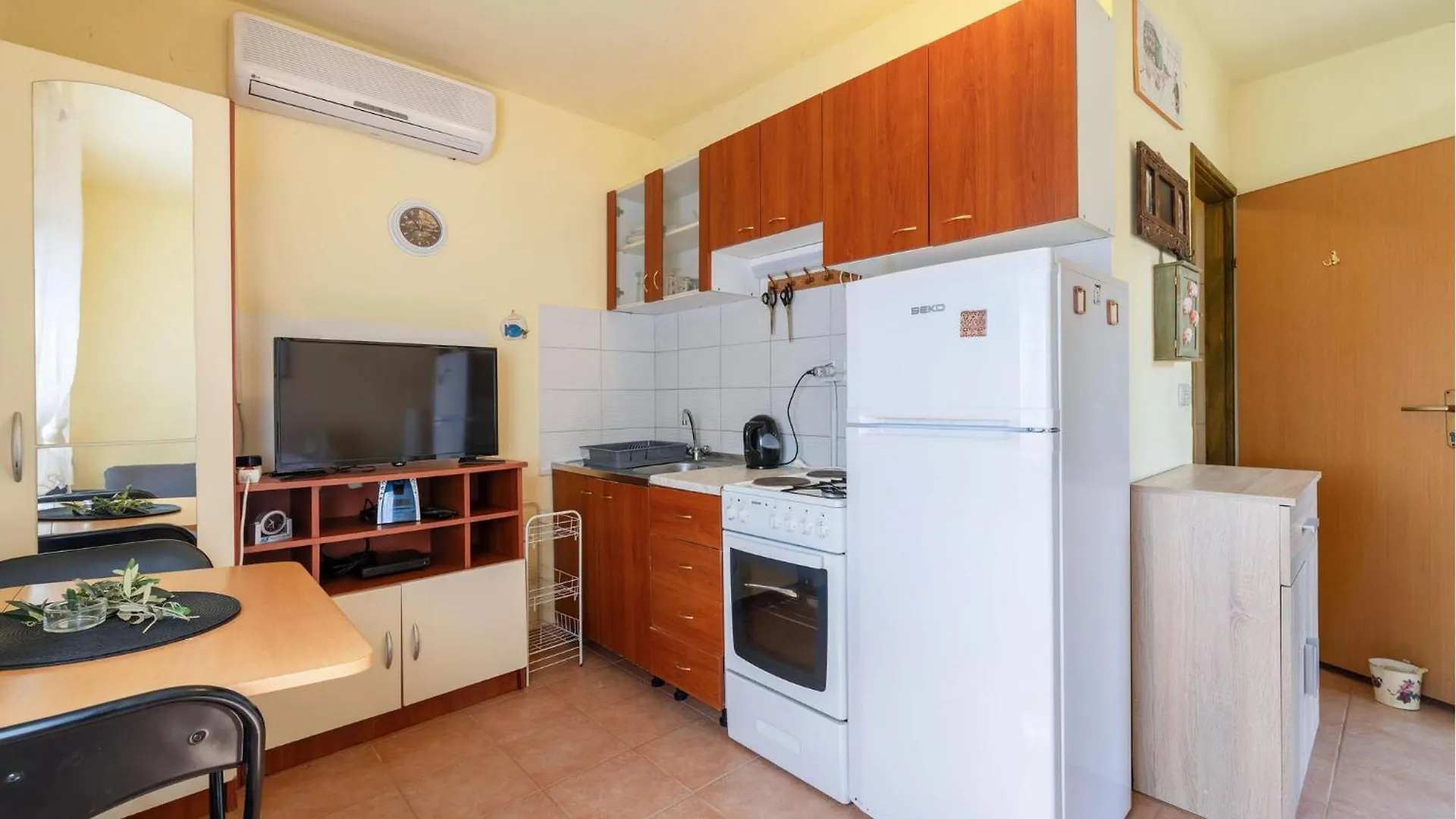 Nice Home In Benkovac With House A Panoramic View 0*,  Croatie