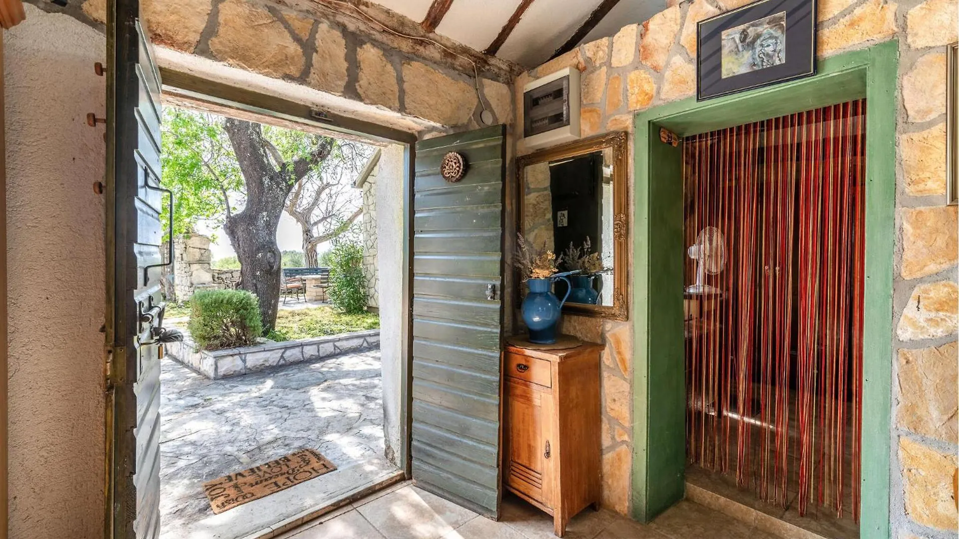 Nice Home In Benkovac With House A Panoramic View Hébergement de vacances